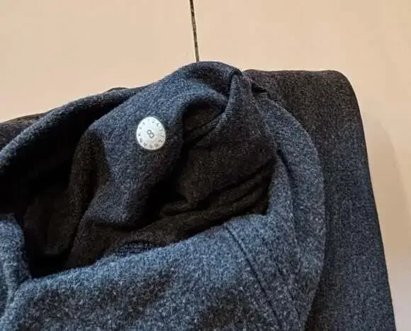 LULULEMON Women’s Set - Yoga Joggers + Striped Tank (8) - Picture 6 of 12